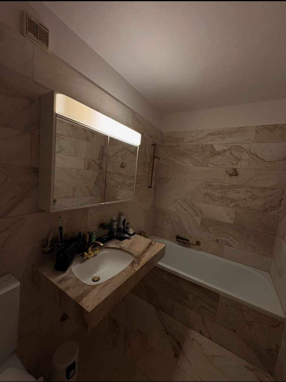 Bist du bereit, dein Badezimmer in ein neues Licht zu tauchen?